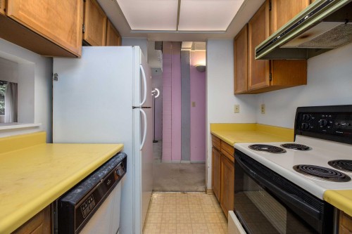 201-1535 Nelson Street, Vancouver, BC 