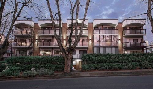 201-1535 Nelson Street, Vancouver, BC 