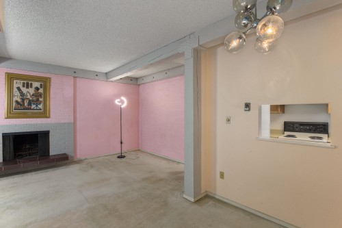 201-1535 Nelson Street, Vancouver, BC 