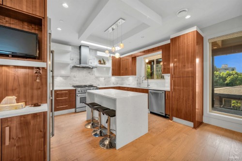 1450 Fulton Avenue, West Vancouver, BC 