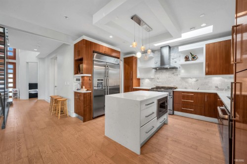 1450 Fulton Avenue, West Vancouver, BC 