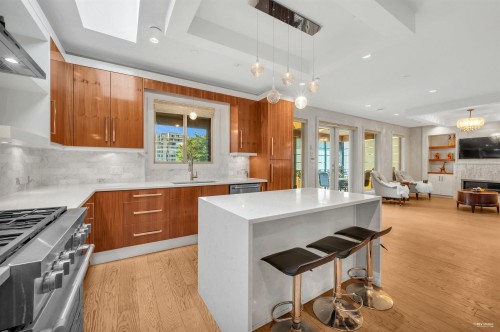 1450 Fulton Avenue, West Vancouver, BC 