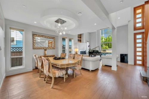 1450 Fulton Avenue, West Vancouver, BC 