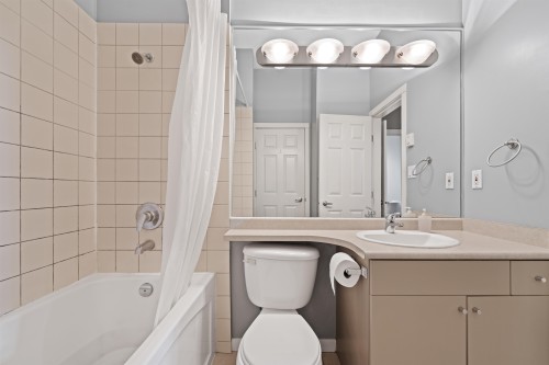 102-2102 38Th Avenue W, Vancouver, BC 