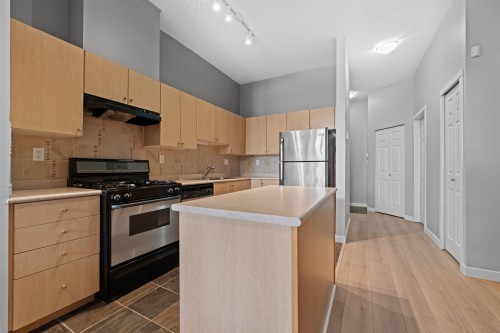 102-2102 38Th Avenue W, Vancouver, BC 