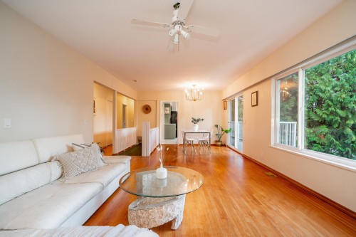 1648 Scarborough Crescent, Port Coquitlam, BC 