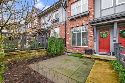 44-3552 Victoria Drive, Coquitlam, BC 