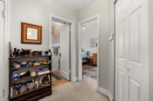 831 38Th Avenue E, Vancouver, BC 