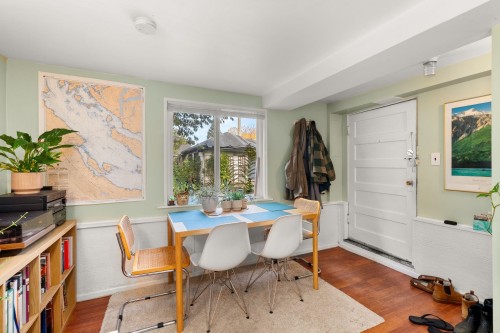 831 38Th Avenue E, Vancouver, BC 