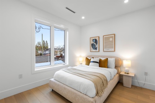 544 46Th Avenue E, Vancouver, BC 