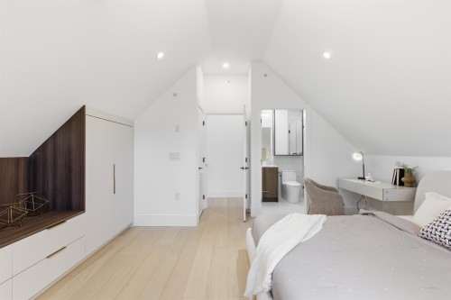 2-546 46Th Avenue E, Vancouver, BC 