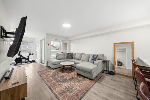 109-4815 55B Street, Ladner, BC 