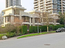 TH16-2089 Rosser Avenue  Burnaby, BC V5C 5E2