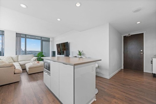 2901-2388 Madison, Burnaby, BC 