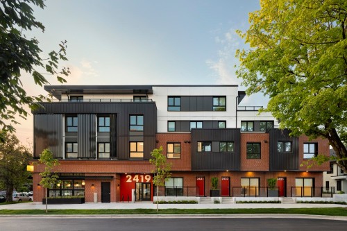 307-2419 Grant Street, Vancouver, BC 