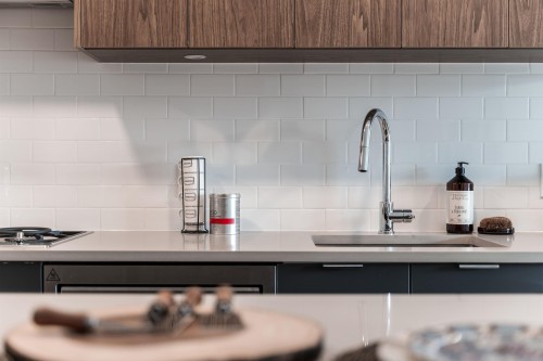 307-2419 Grant Street, Vancouver, BC 