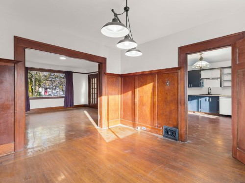 3056 6Th Avenue W, Vancouver, BC 