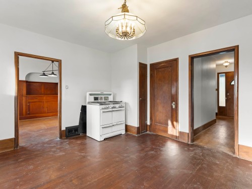 3056 6Th Avenue W, Vancouver, BC 