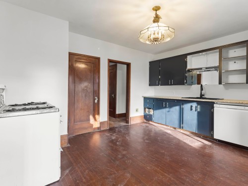 3056 6Th Avenue W, Vancouver, BC 