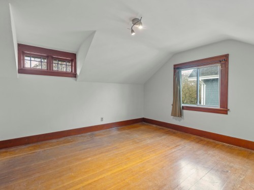 3056 6Th Avenue W, Vancouver, BC 