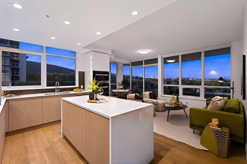 1301-1675 Lions Gate Lane, North Vancouver, BC 