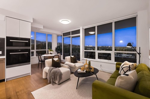 1301-1675 Lions Gate Lane, North Vancouver, BC 