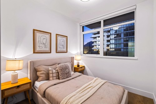 1301-1675 Lions Gate Lane, North Vancouver, BC 