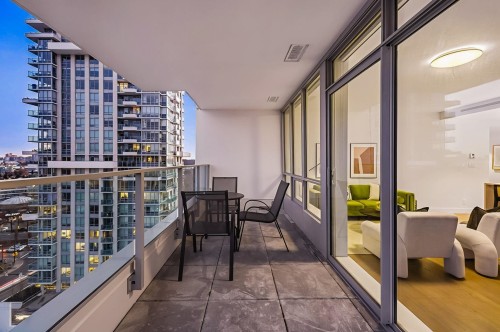 1301-1675 Lions Gate Lane, North Vancouver, BC 