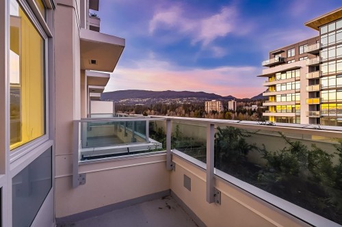 1301-1675 Lions Gate Lane, North Vancouver, BC 