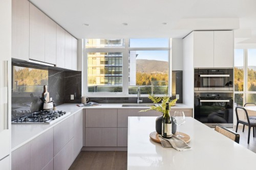 1301-1675 Lions Gate Lane, North Vancouver, BC 