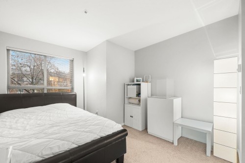 208-200 Klahanie Drive, Port Moody, BC 