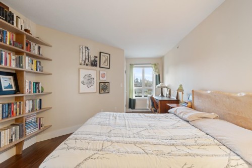 317-1707 Charles Street, Vancouver, BC 