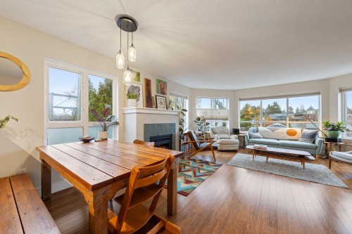 317-1707 Charles Street, Vancouver, BC 