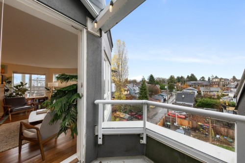 317-1707 Charles Street, Vancouver, BC 