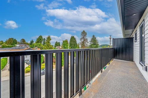 3-7893 2Nd Street, Burnaby, BC 