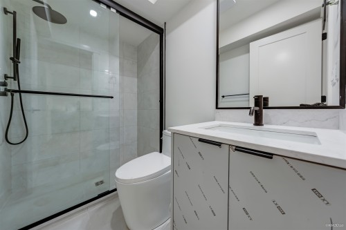 3-7893 2Nd Street, Burnaby, BC 