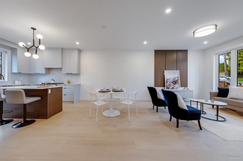 3-7893 2Nd Street, Burnaby, BC 