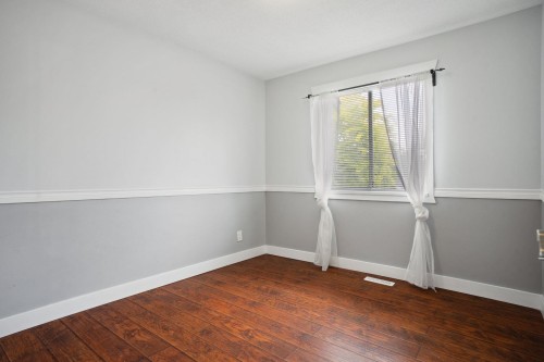 11943 249 Street, Maple Ridge, BC 