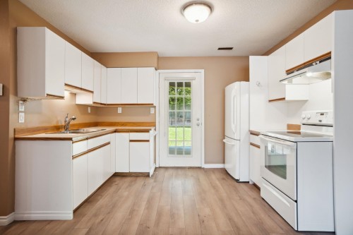 11943 249 Street, Maple Ridge, BC 