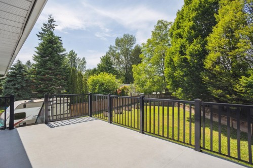 11943 249 Street, Maple Ridge, BC 