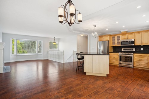 11943 249 Street, Maple Ridge, BC 