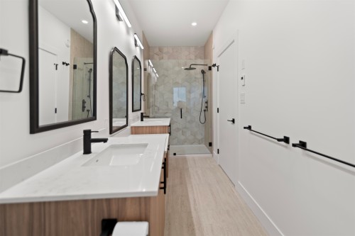 5416 Stellar Way, Sechelt, BC 