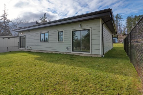 5416 Stellar Way, Sechelt, BC 