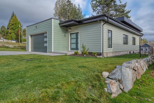 5416 Stellar Way, Sechelt, BC 