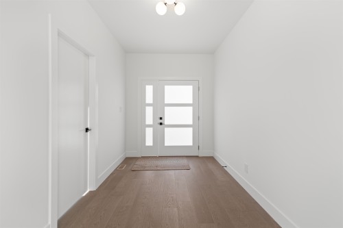 5416 Stellar Way, Sechelt, BC 