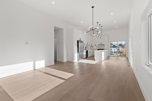 5416 Stellar Way, Sechelt, BC 