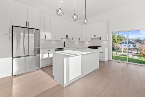 5416 Stellar Way, Sechelt, BC 