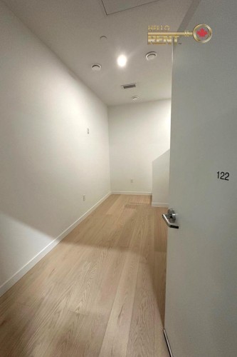 122-650 2Nd Street E, North Vancouver, BC 