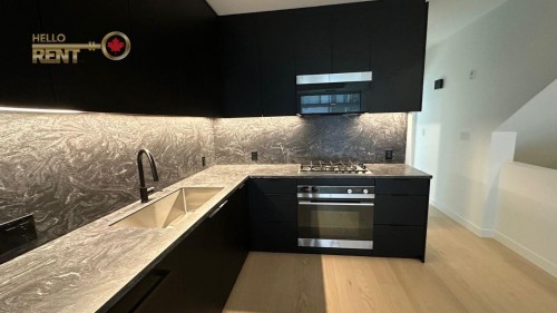 122-650 2Nd Street E, North Vancouver, BC 