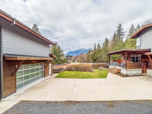 38608 Westway Avenue, Squamish, BC 
